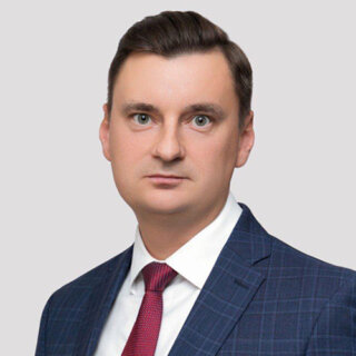 Шведов Денис Сергеевич — Старший юрист