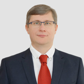 纳赫拉托夫•维塔利 — 学术顾问，法律学副博士，副教授 — Адвокатское бюро «Казаков и Партнёры»